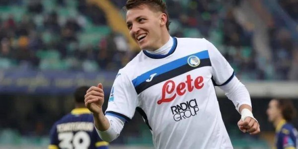 1夜5官宣-曼联第3签罗马首签意甲金靴去沙特阿瑙国米好聚好散