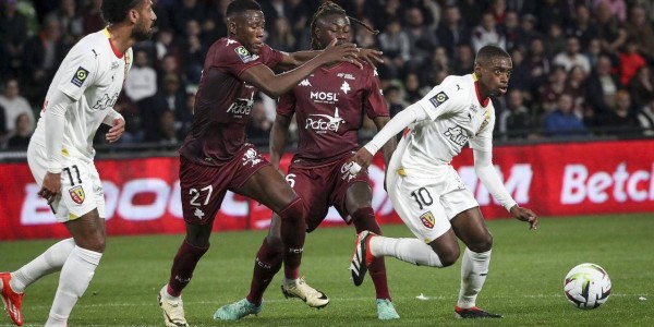 2-0大冷门，10人法甲倒数第一爆发，掀翻法甲第二，迎赛季首胜